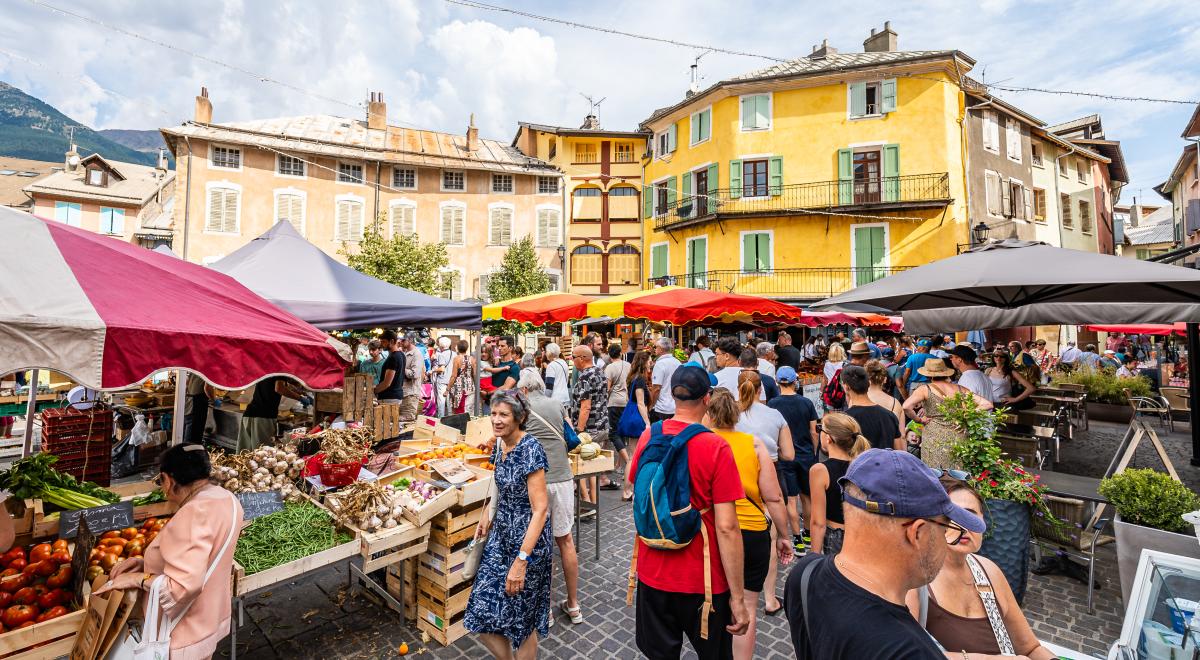 Marché d'Embrun - Mercredi et samedi - Marché d'Embrun - Mercredi et samedi