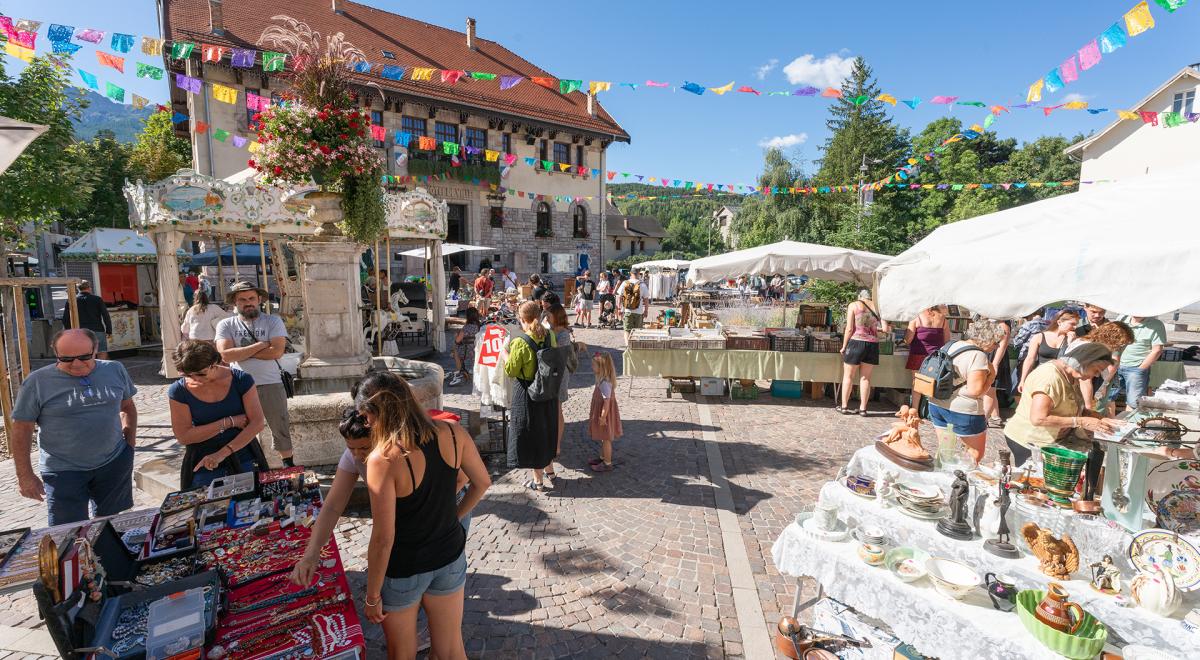 Brocante professionnelle de Barcelonnette - Brocante professionnelle de Barcelonnette