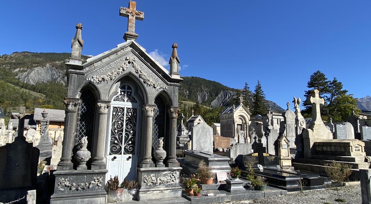 Visite guidée : Les tombes monumentales du cimetière de Barcelonnette - Visite guidée : Les tombes monumentales du cimetière de Barcelonnette
