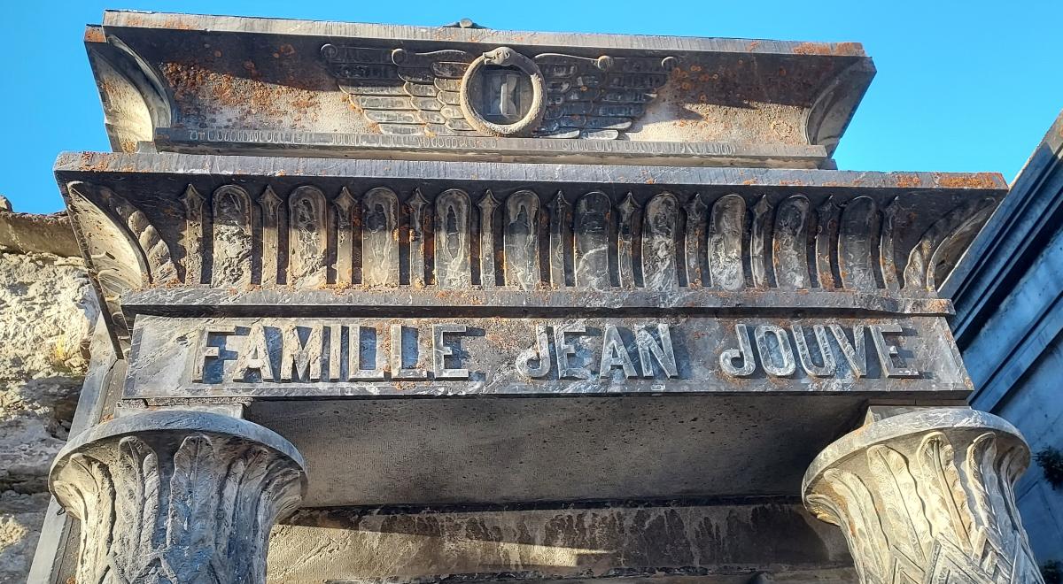 Visite guidée : Villas et tombeaux d'Aiguilles_Aiguilles