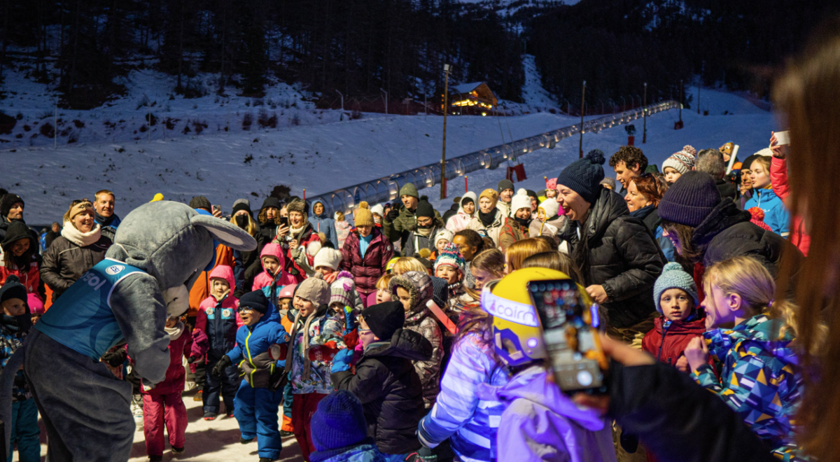 Féerie d'hiver : Descente aux flambeaux de l'ESI - Féerie d'hiver : Descente aux flambeaux de l'ESI