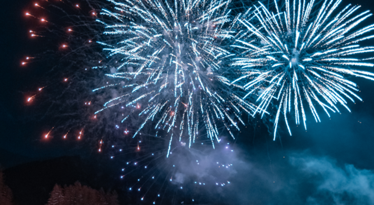 Nouvel an : ski show de l'ESF, descente aux flambeaux et grand feu d'artifice_Les Orres