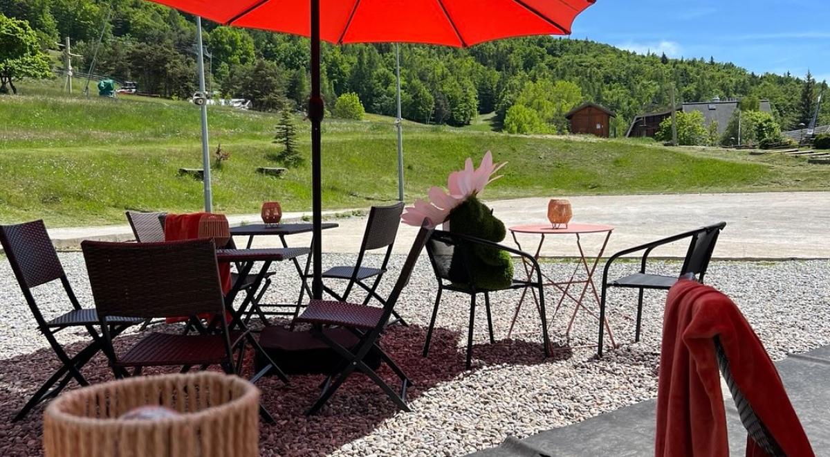 Automne en partage_Montclar - Terrasse café des arts