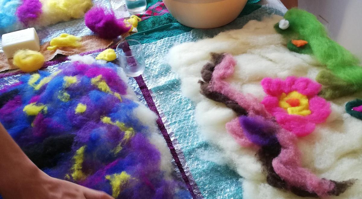 Atelier laine feutrée EMBRUN - Atelier laine feutrée EMBRUN