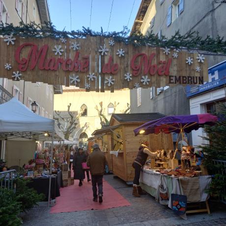 Marché de Noël de la ville d'Embrun_Embrun