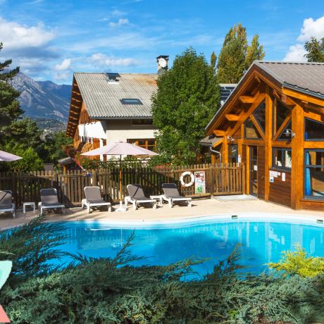 PISCINE LES PEUPLIES