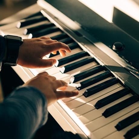 Cours de piano au Tiers-lieu_Les Orres - Cours de piano au Tiers-lieu_Les Orres