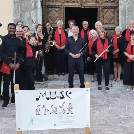 Concertde l'amitié Choeurs des Coteaux d'Azur et MUSC_Jausiers